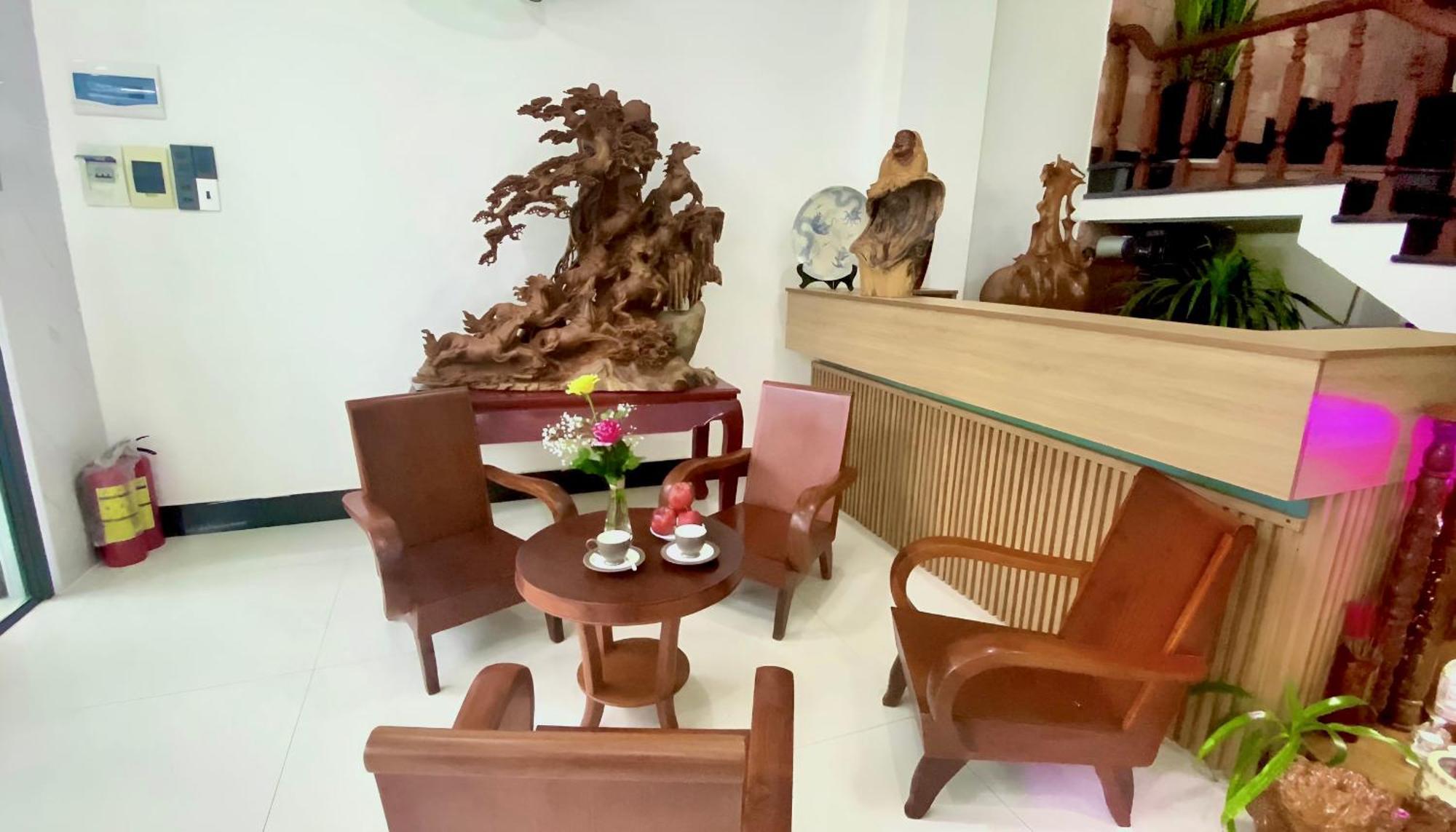 Friendly Homestay Kon Tum Buitenkant foto