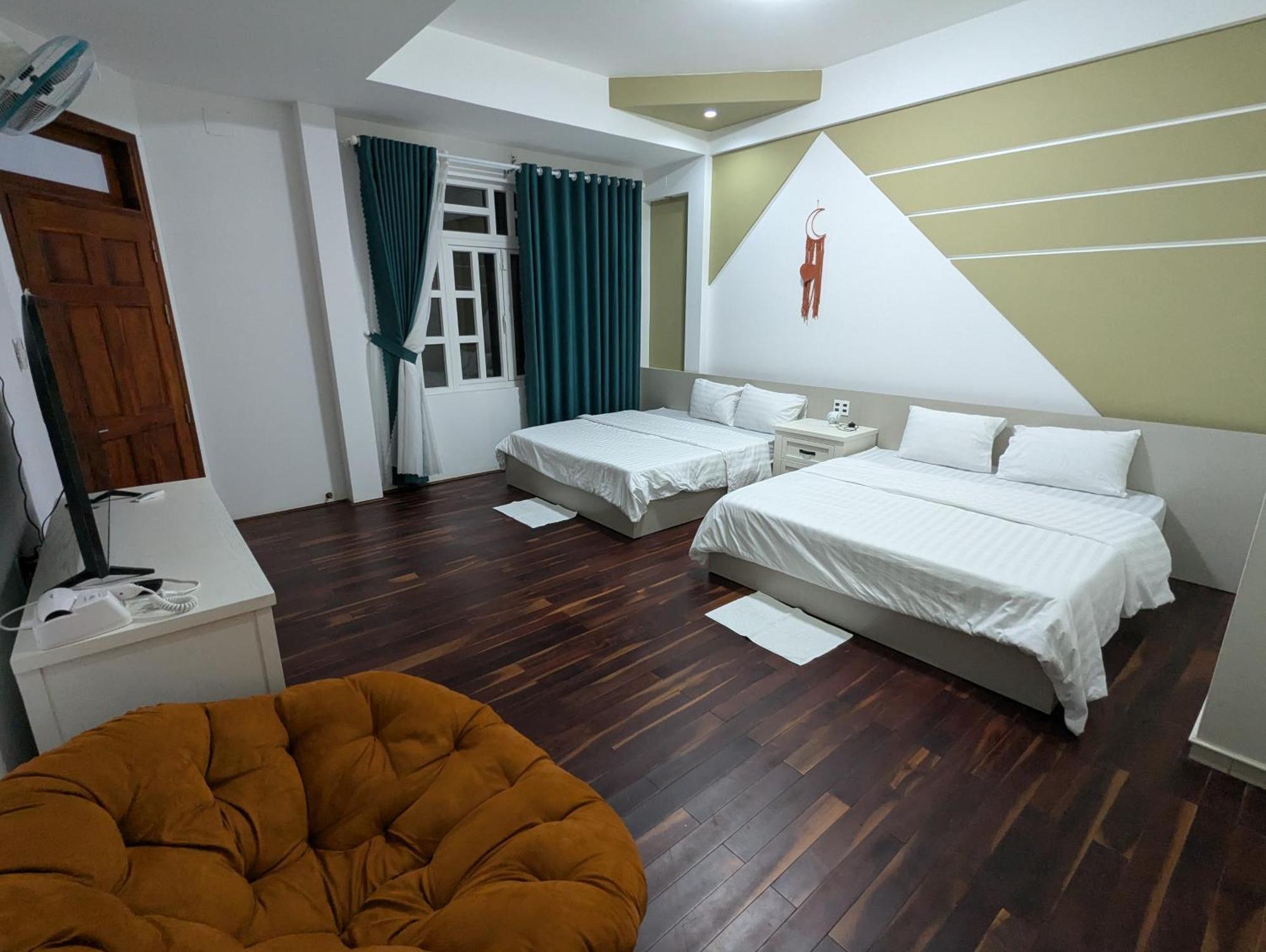 Friendly Homestay Kon Tum Buitenkant foto